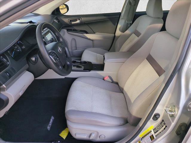 Used 2014 Toyota Camry LE FWD image 14