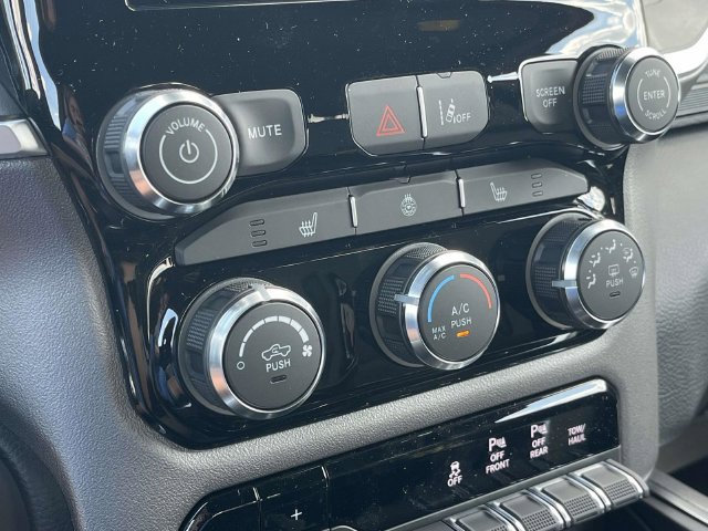 New 2027 RAM 1500 4x4 Crew Cab image 23