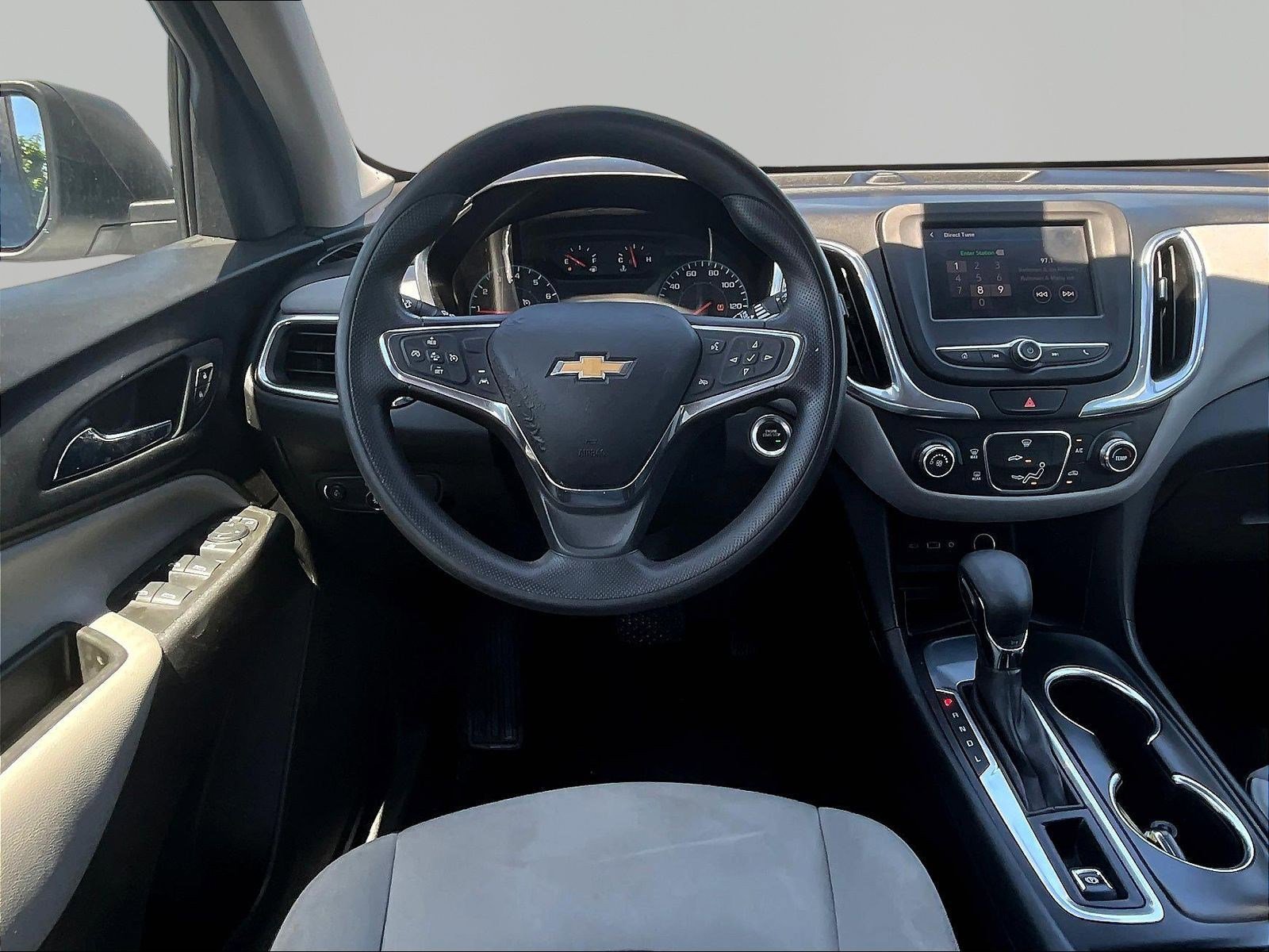 Used 2021 Chevrolet Equinox LS w/ LS Convenience Package FWD image 8