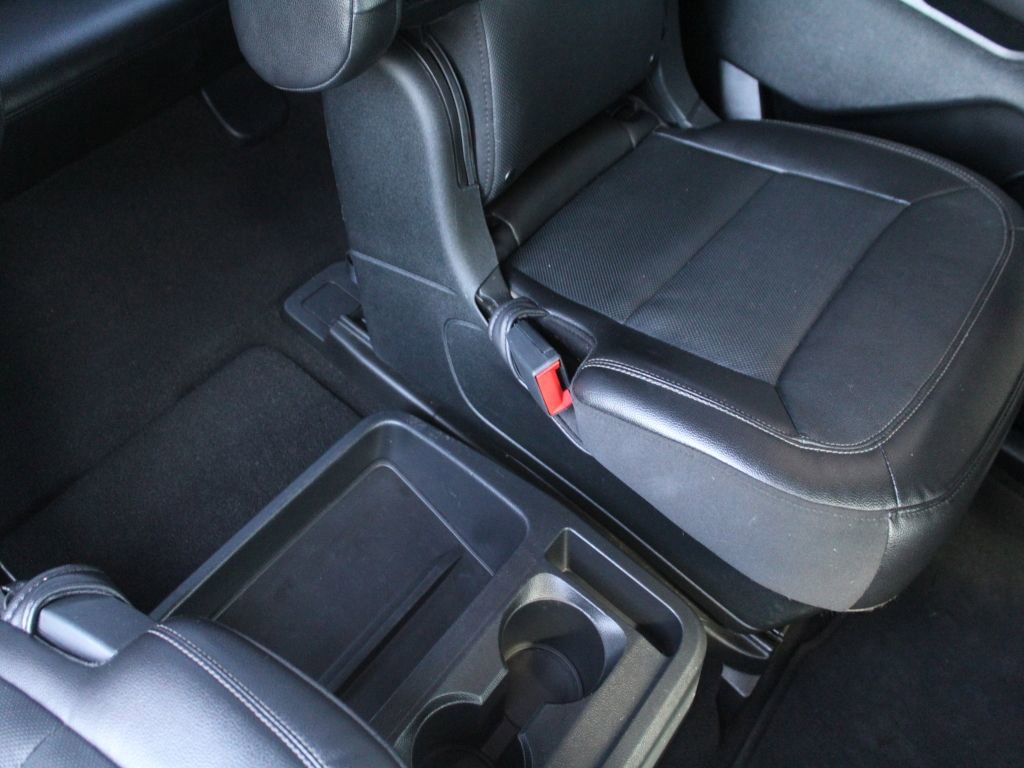 Used 2020 Ford Explorer Limited RWD image 19