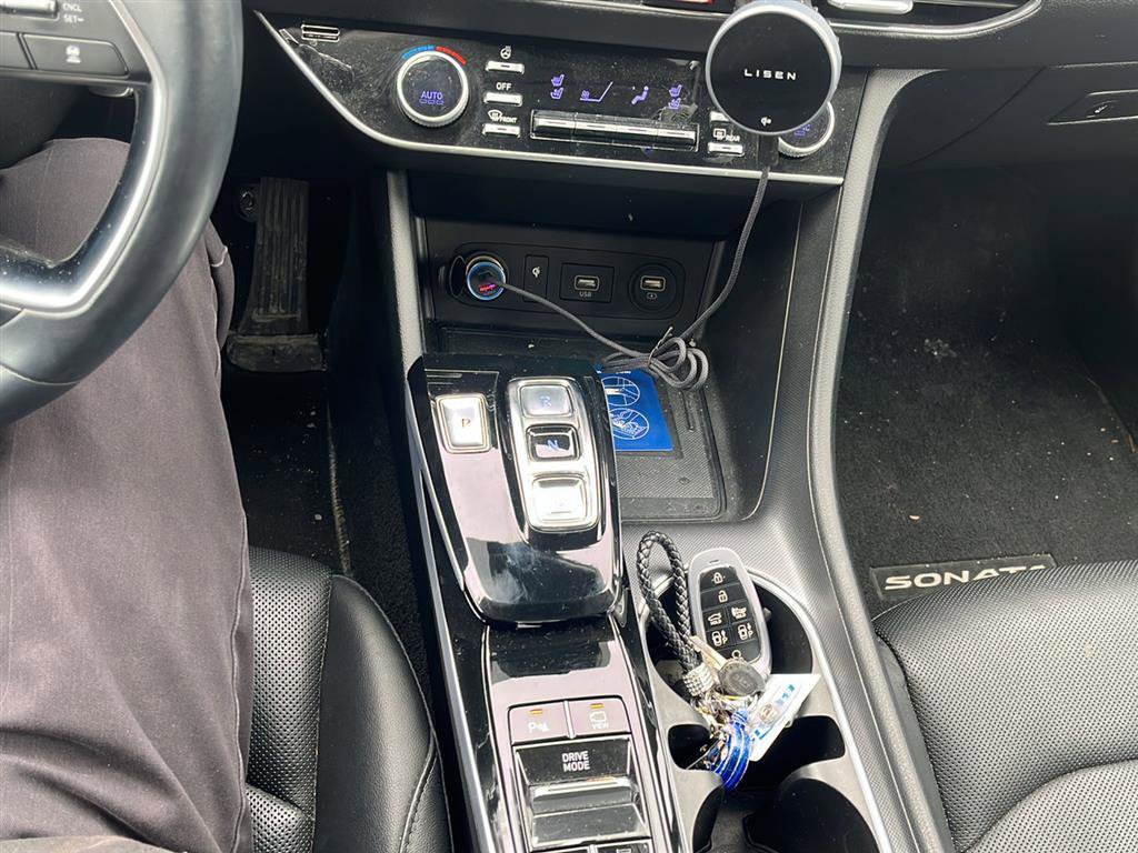 Used 2020 Hyundai Sonata Limited FWD image 8