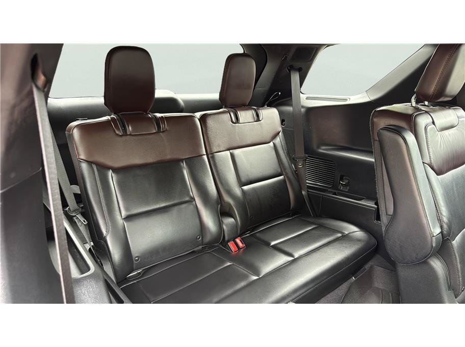 Used 2021 Ford Explorer Platinum AWD/4WD image 18