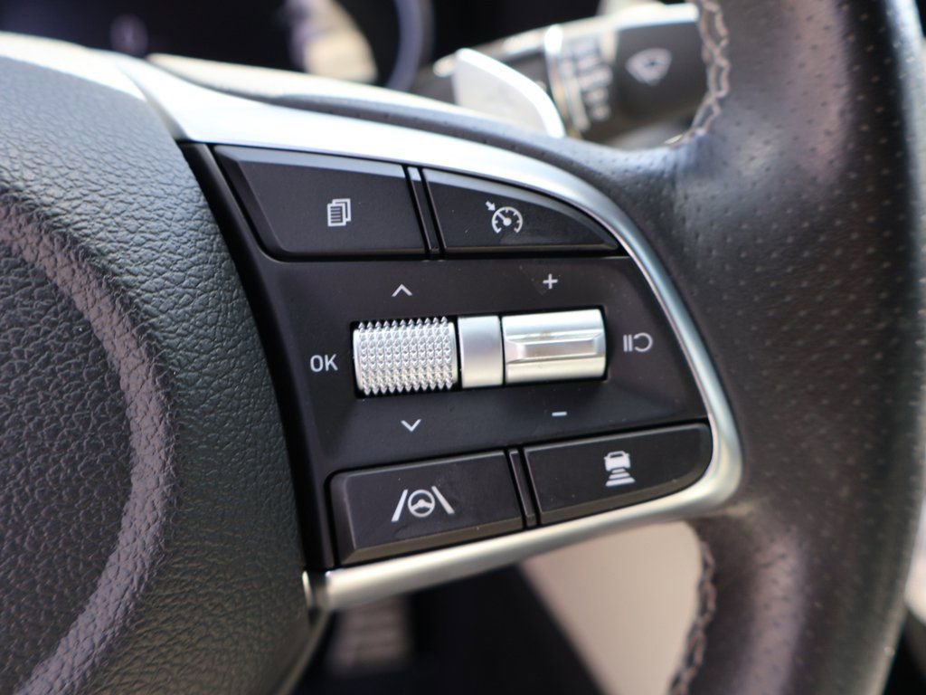 Used 2023 Genesis G70 2.0T w/ Sport Prestige Package image 45