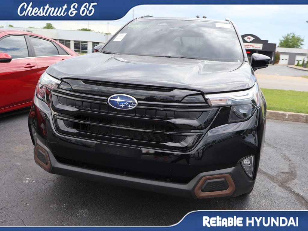 Used 2025 Subaru Forester Sport w/ Popular Package #1 AWD/4WD image 11