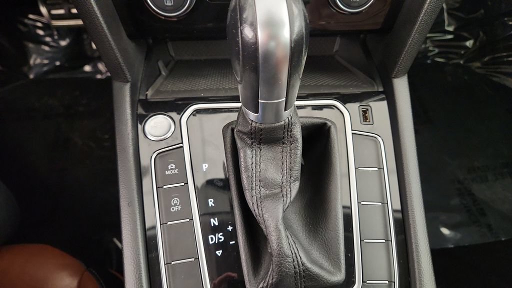 Used 2019 Volkswagen Arteon SEL FWD image 24