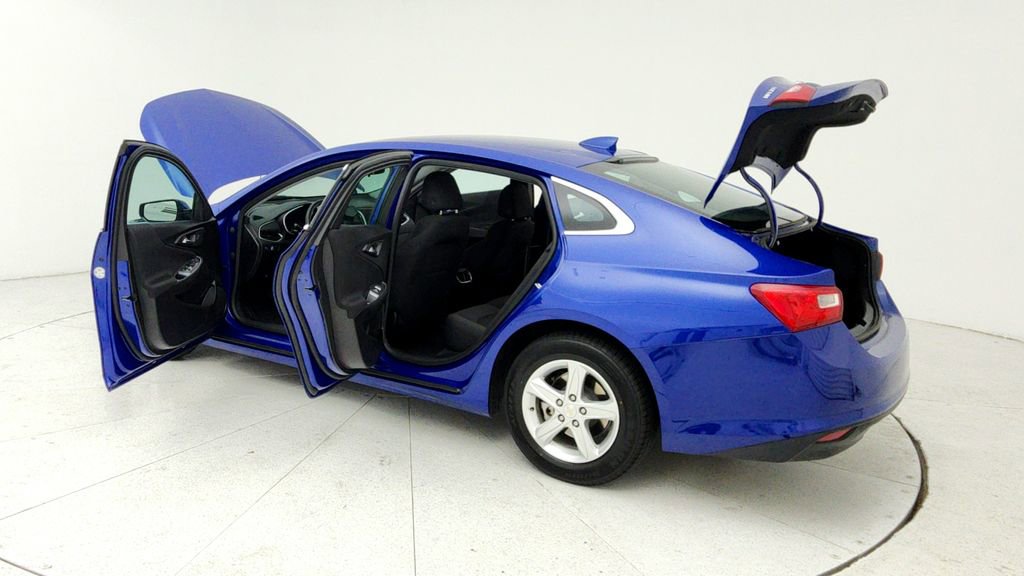 Used 2023 Chevrolet Malibu LT image 12