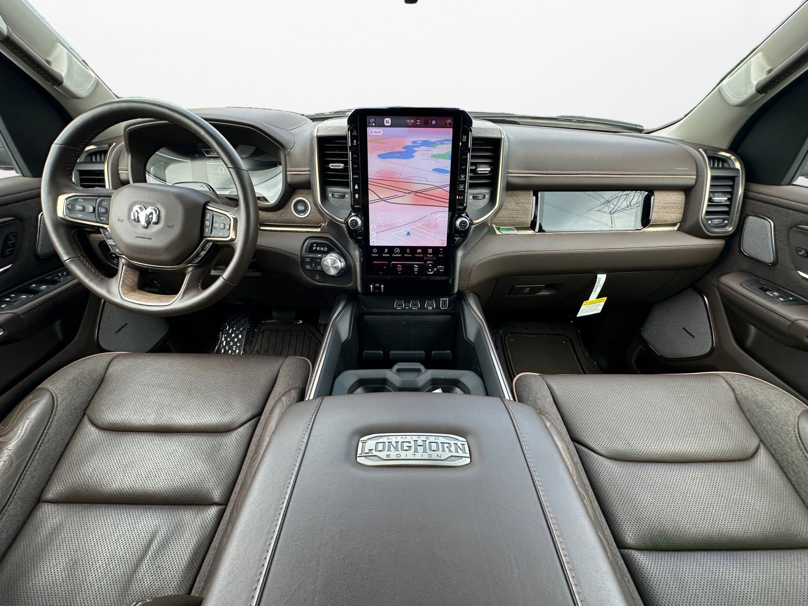 New 2025 RAM 1500 Limited image 10