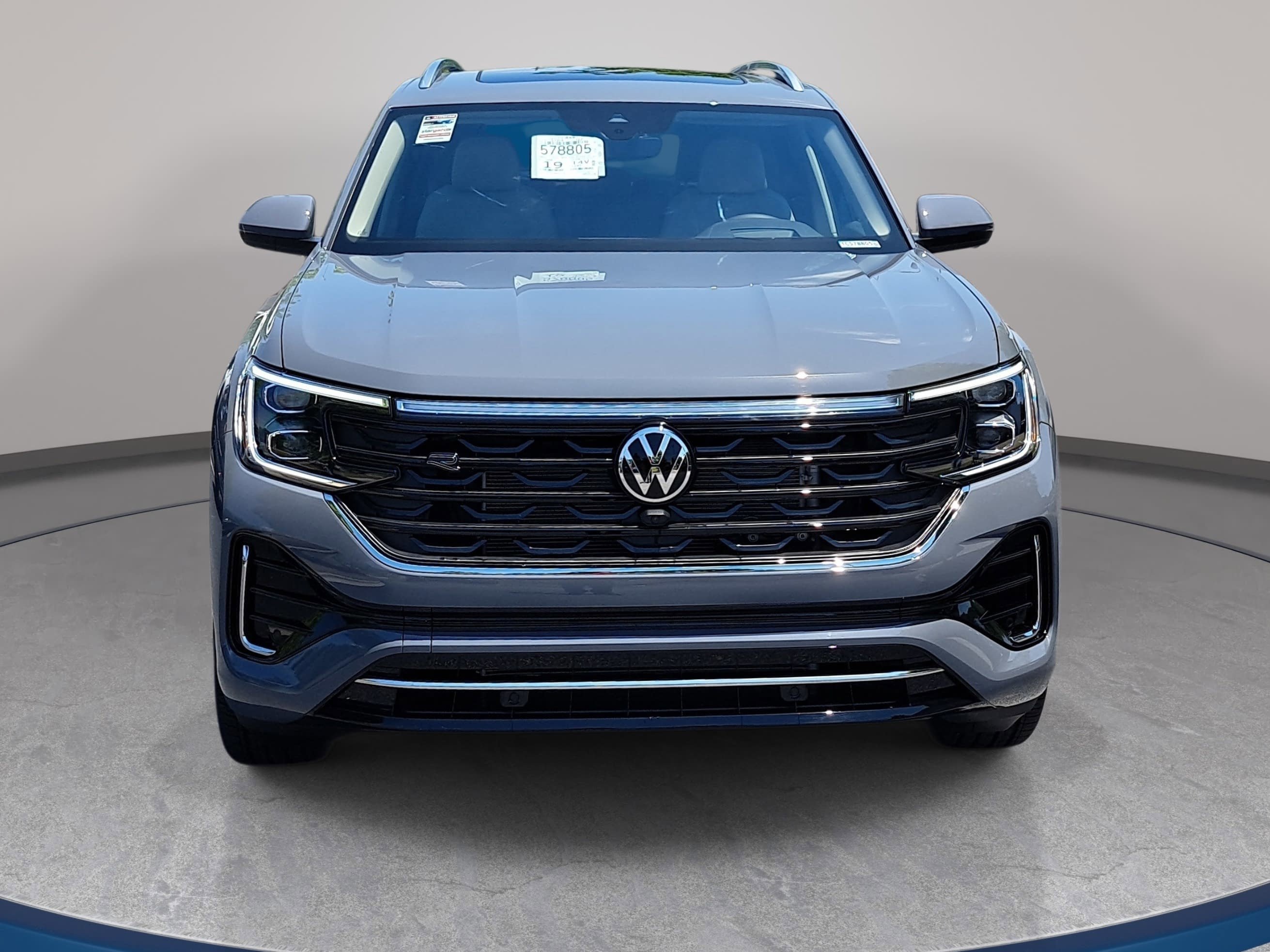 New 2026 Volkswagen Atlas SEL Premium R-Line AWD/4WD image 2