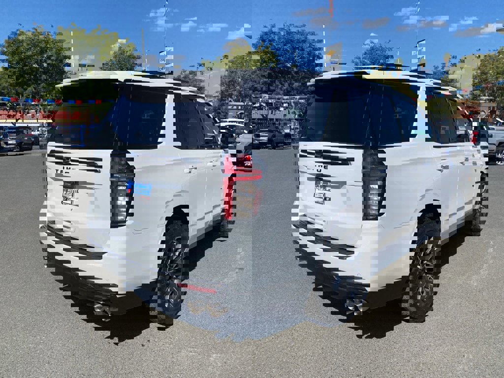 Used 2022 Chevrolet Tahoe Z71 w/ Z71 Off-Road Package image 11