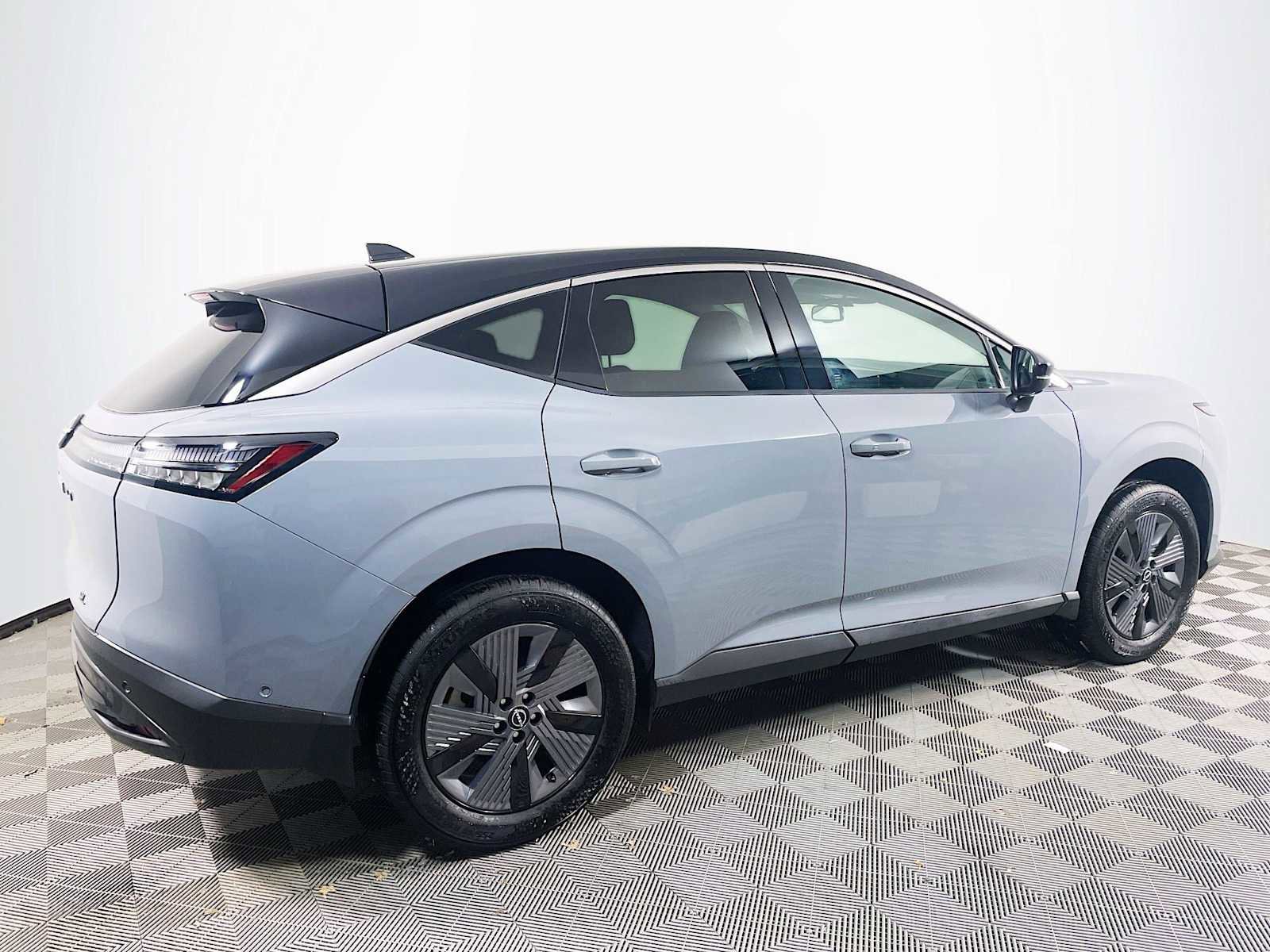 Used 2025 Nissan Murano SL image 4
