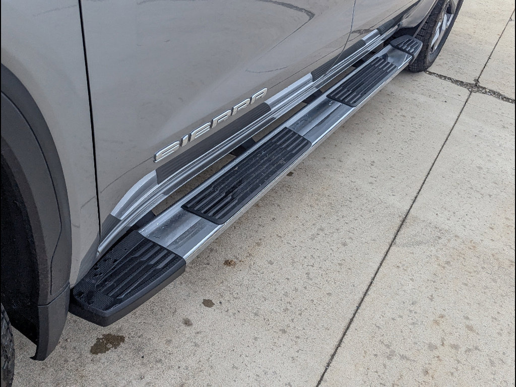 Used 2023 GMC Sierra 1500 SLT w/ SLT Premium Plus Package image 16