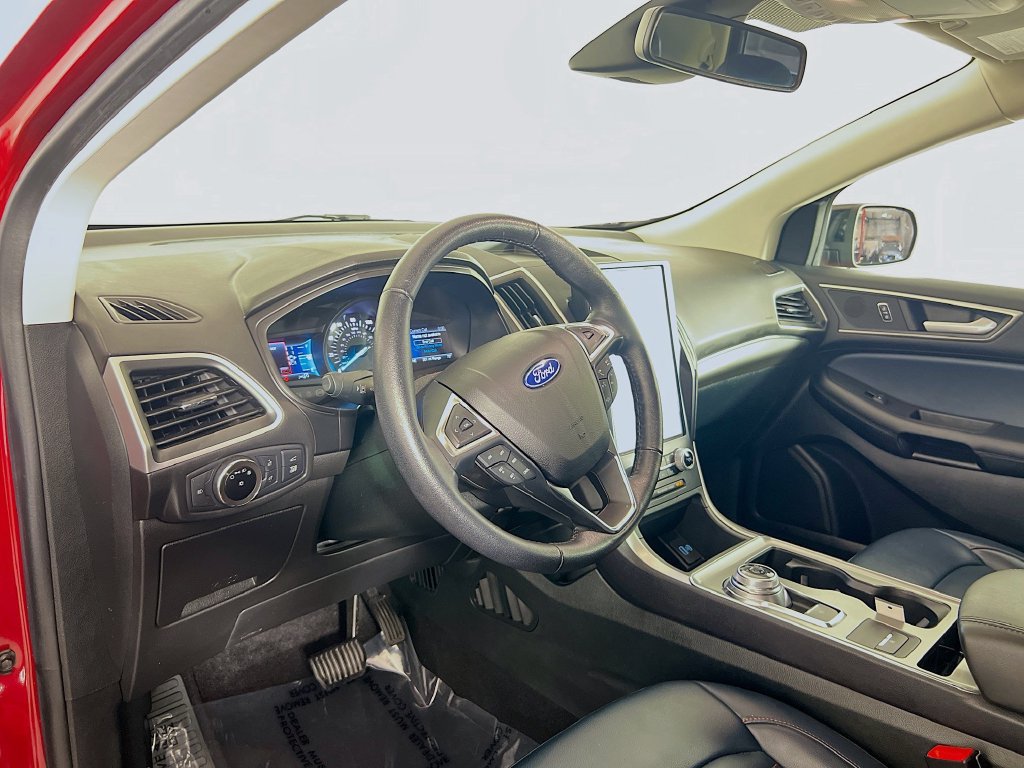 Used 2023 Ford Edge SEL w/ Sport Appearance Package AWD/4WD image 9