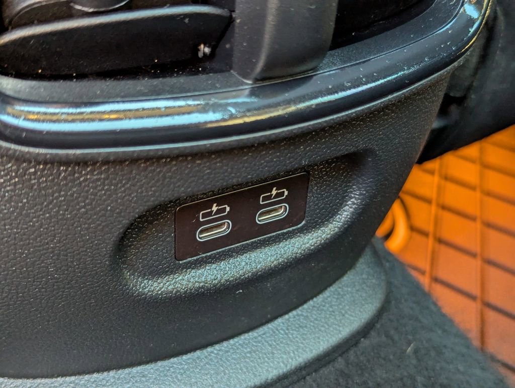 Used 2024 MINI Cooper Clubman S image 25