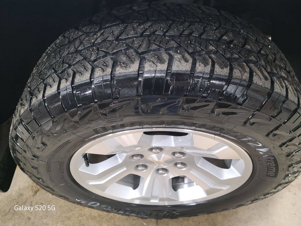 Used 2018 Chevrolet Silverado 1500 LT w/ All Star Edition image 11