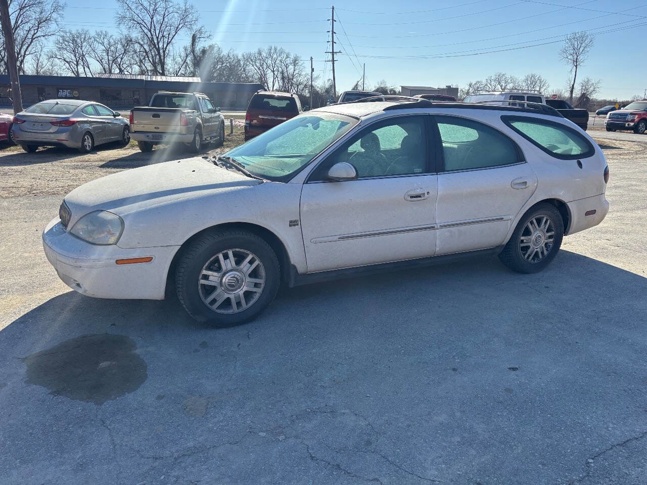 Used 2005 Mercury Sable LS image 1