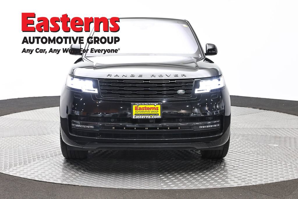 Used 2023 Land Rover Range Rover Autobiography AWD/4WD image 2