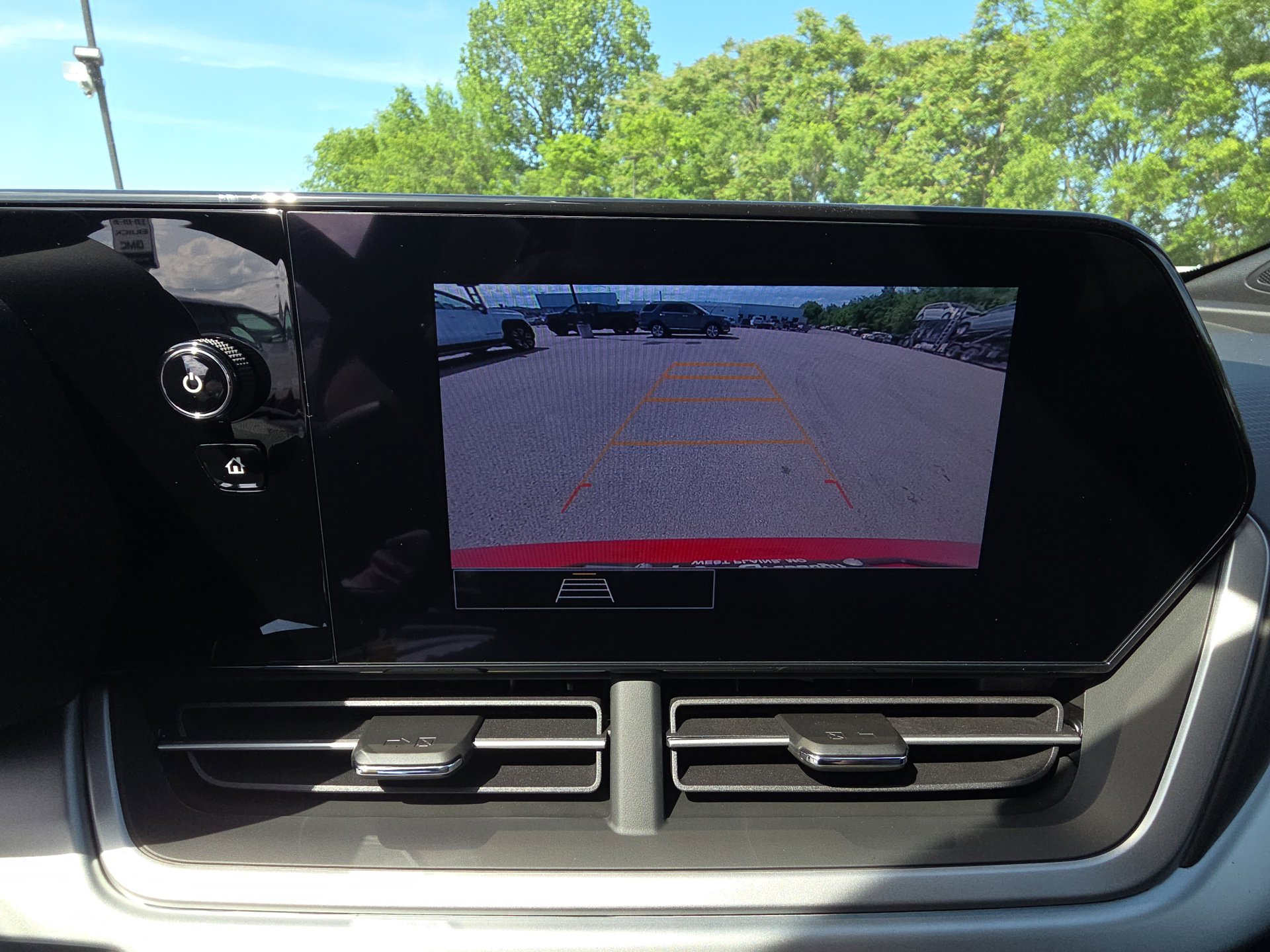 New 2026 Chevrolet Trax RS FWD image 22