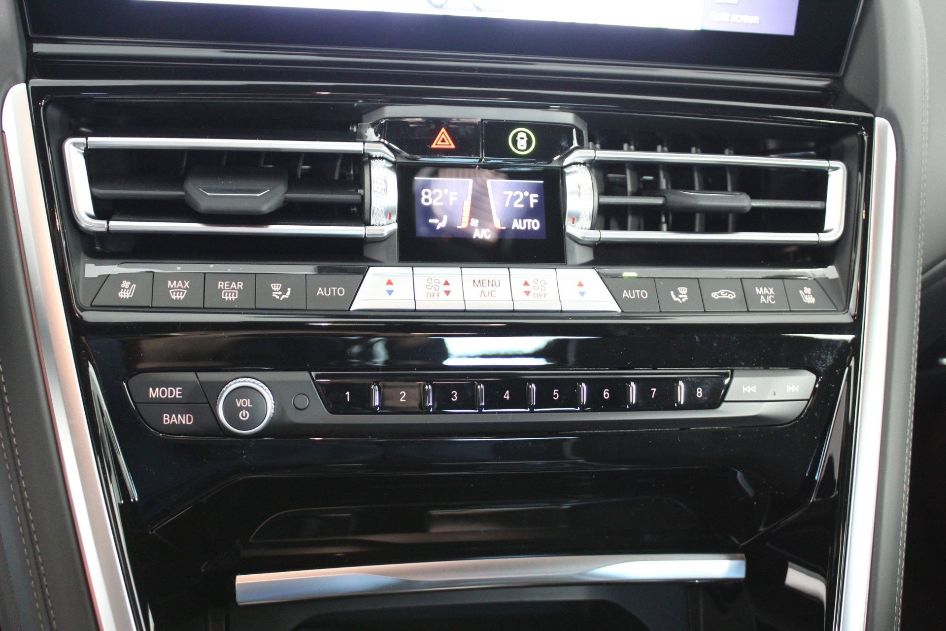 Used 2026 BMW M850i xDrive M850i image 24