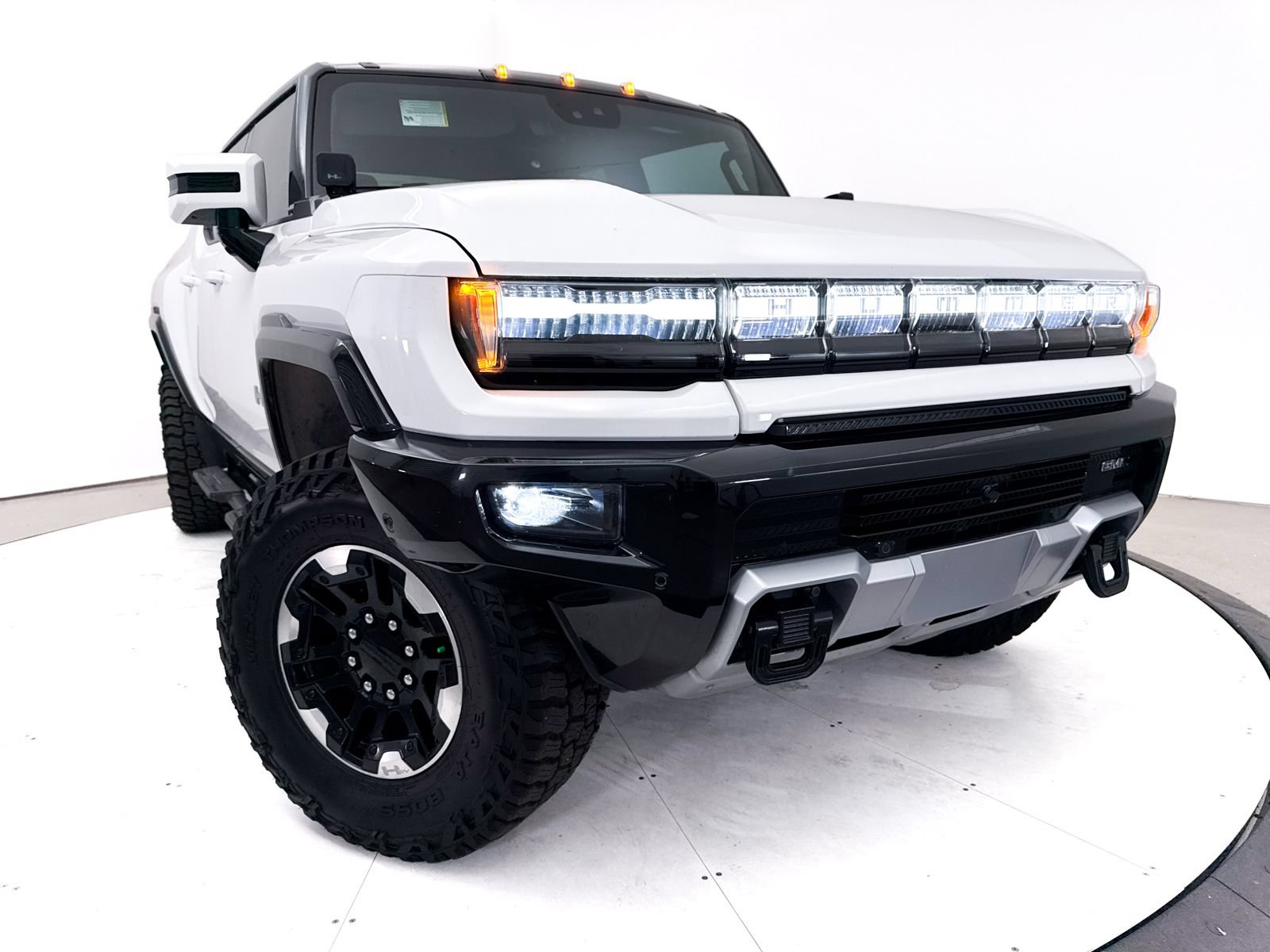Used 2022 GMC Hummer EV Edition 1 w/ LPO, Illumination Package AWD/4WD image 6