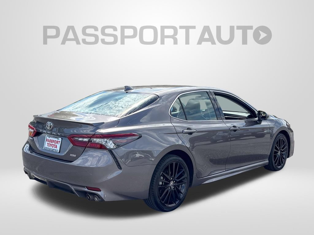 Used 2024 Toyota Camry XSE FWD image 9