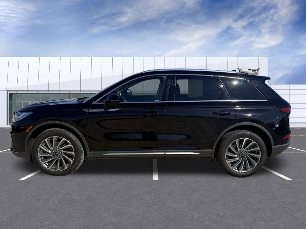 Used 2023 Lincoln Corsair Reserve w/ Equipment Group 201A image 5