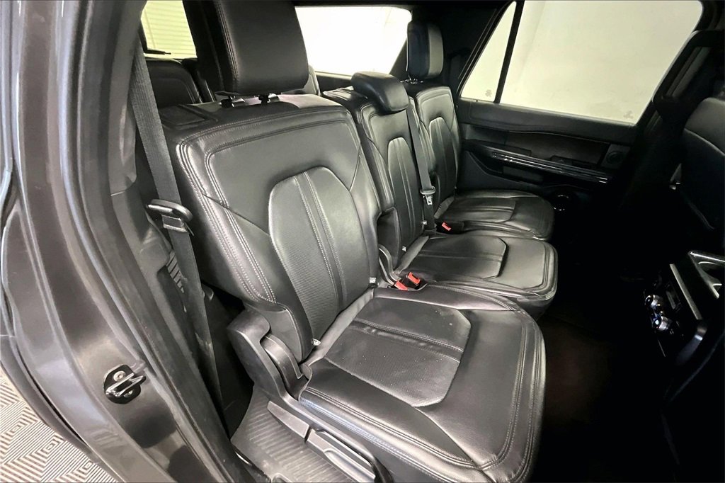Used 2021 Ford Expedition Max Limited image 23