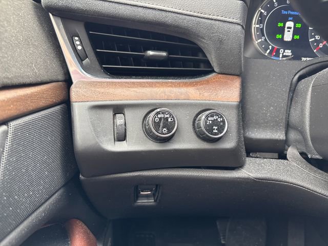 Used 2017 Cadillac Escalade Premium Luxury image 32