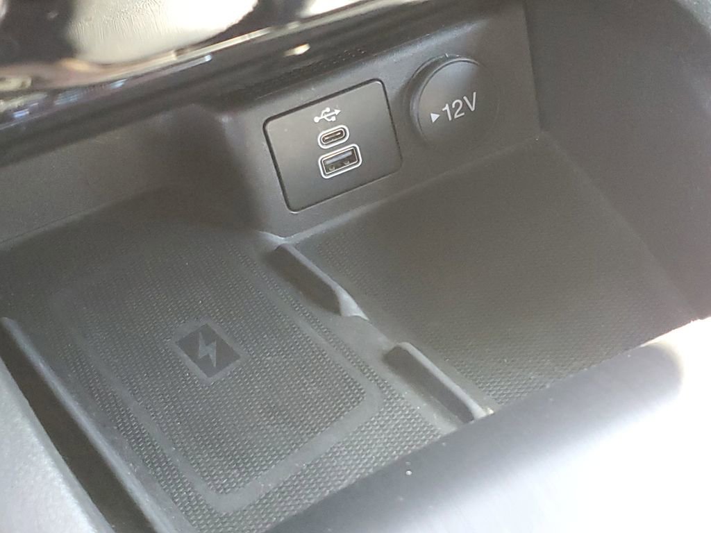 Certified 2025 Ford Escape Platinum image 23