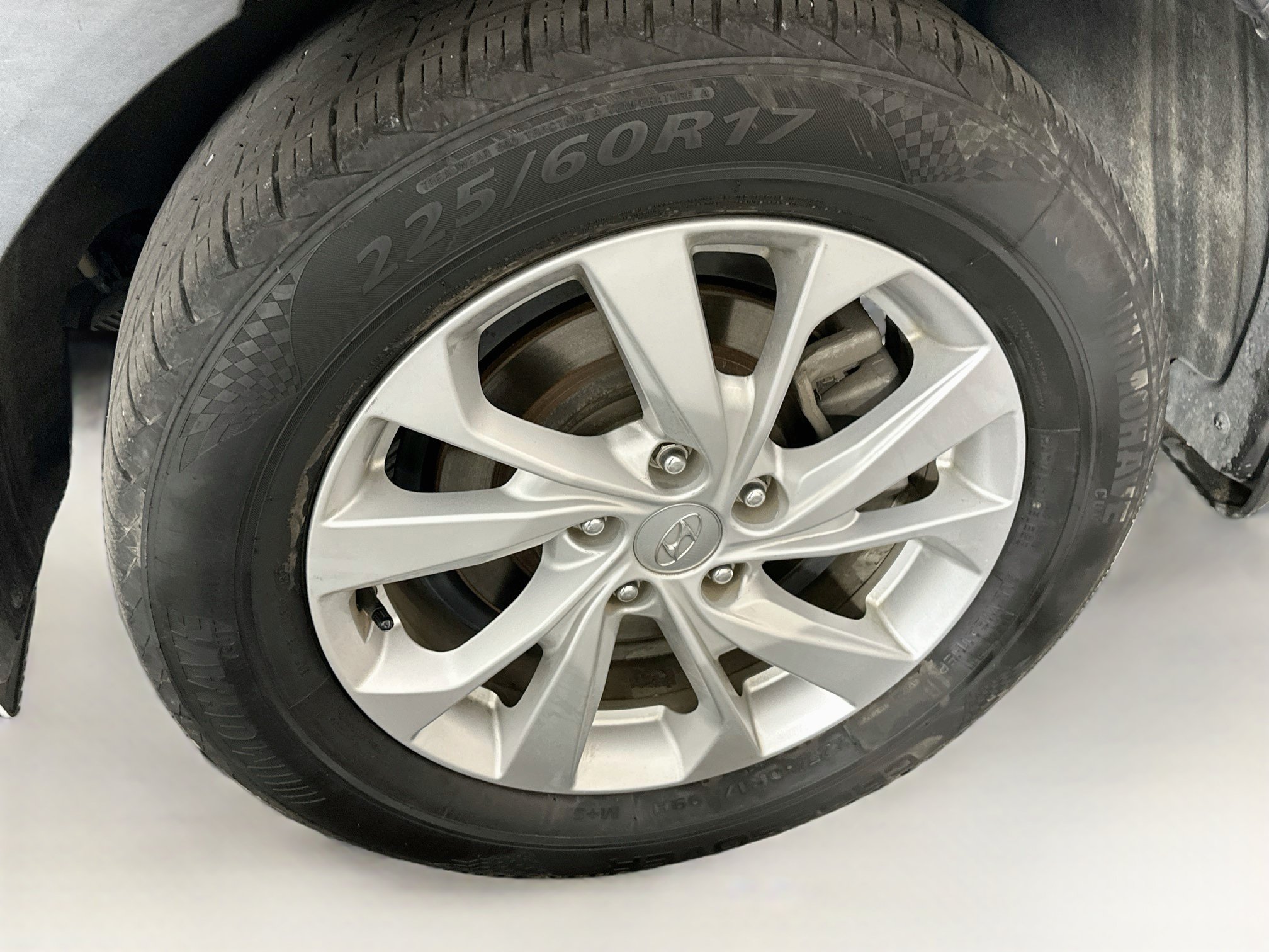 Used 2019 Hyundai Tucson Value AWD/4WD image 11