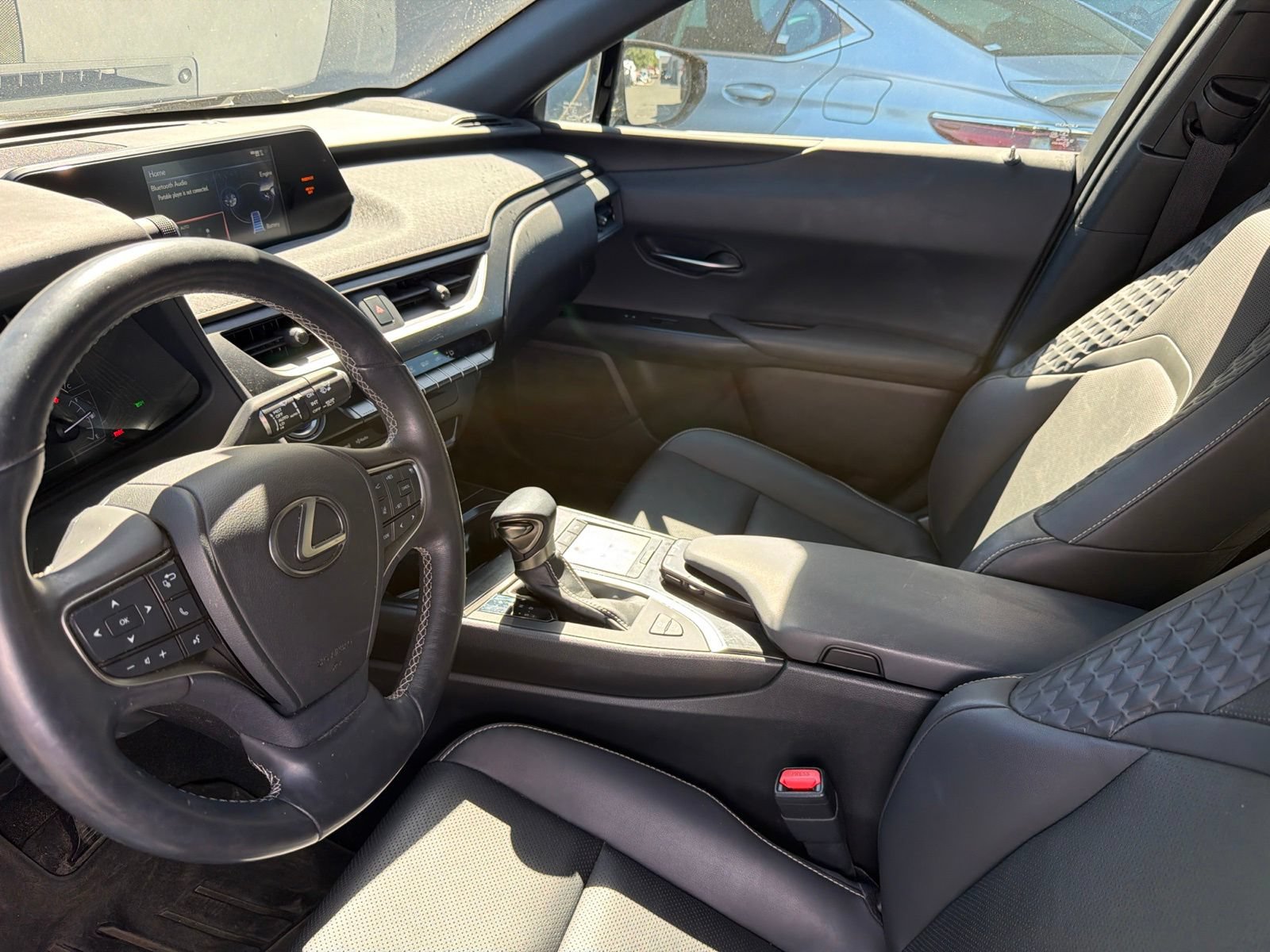 Used 2020 Lexus UX 250h w/ Premium Package AWD/4WD image 6