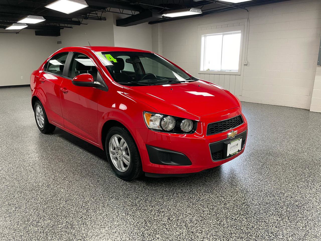 Used 2014 Chevrolet Sonic LT image 3