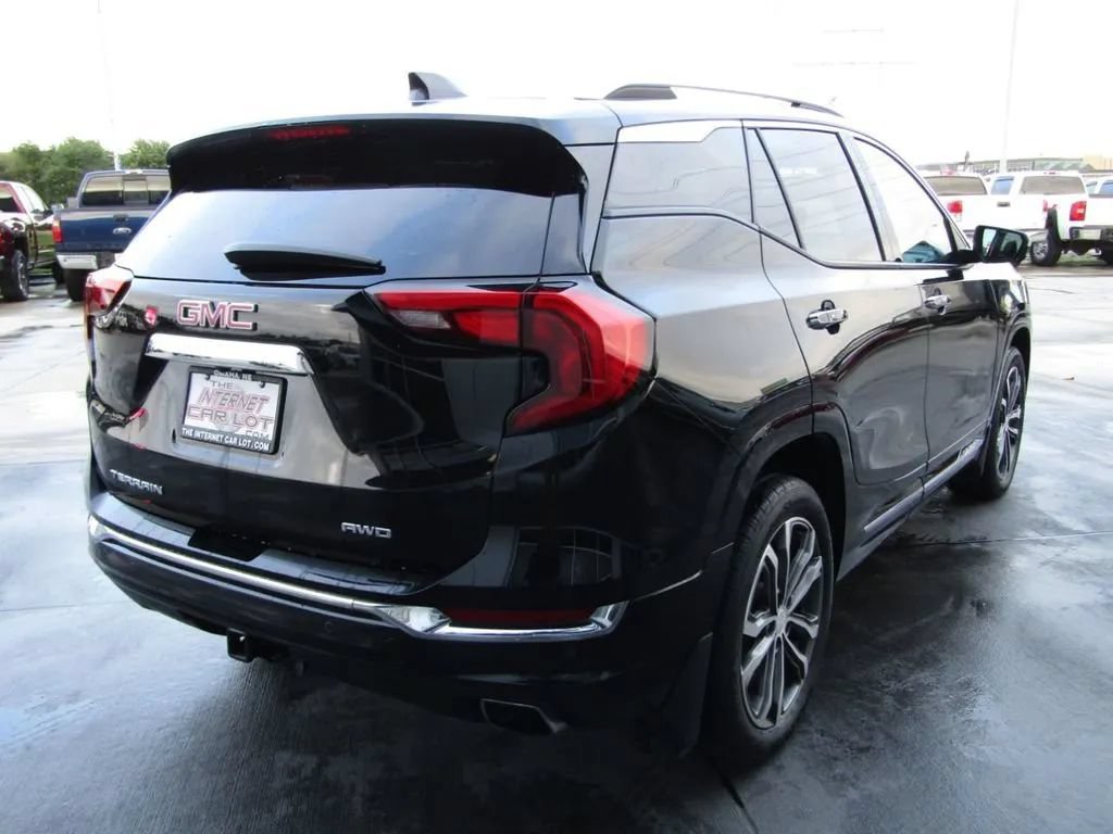Used 2018 GMC Terrain Denali w/ Comfort Package AWD/4WD image 6