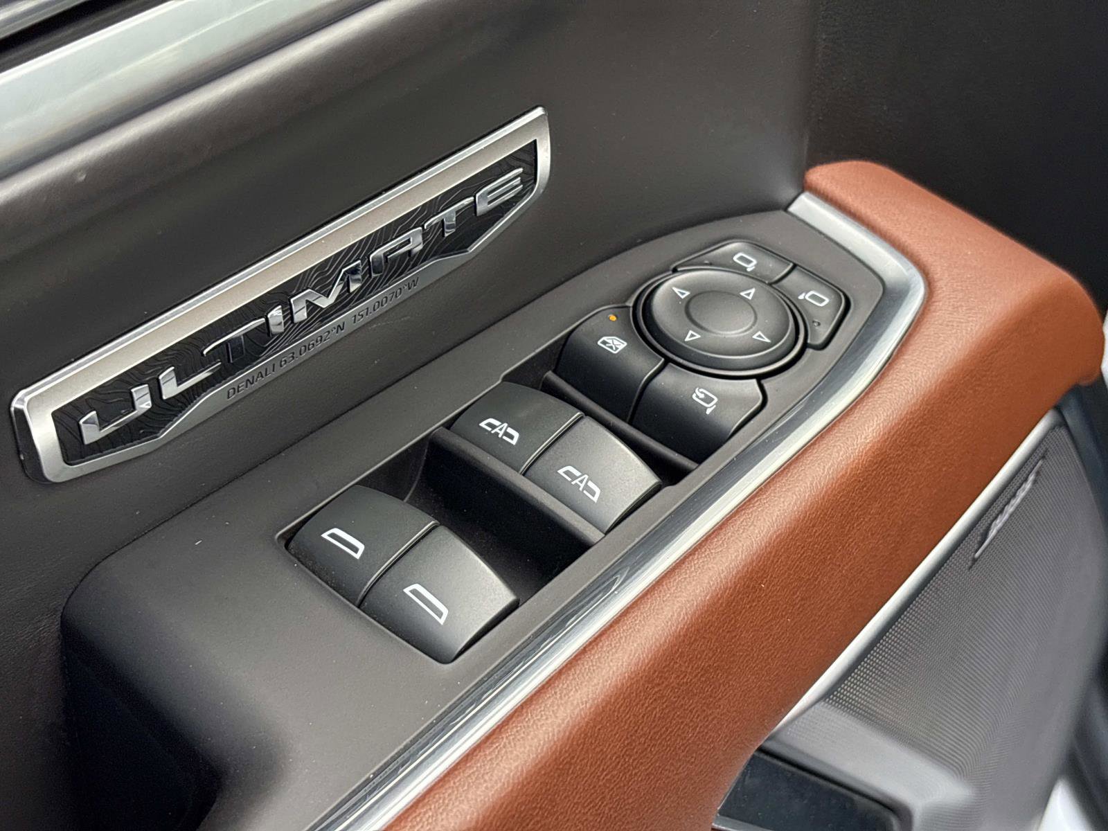 Certified 2022 GMC Sierra 1500 Denali Ultimate image 15