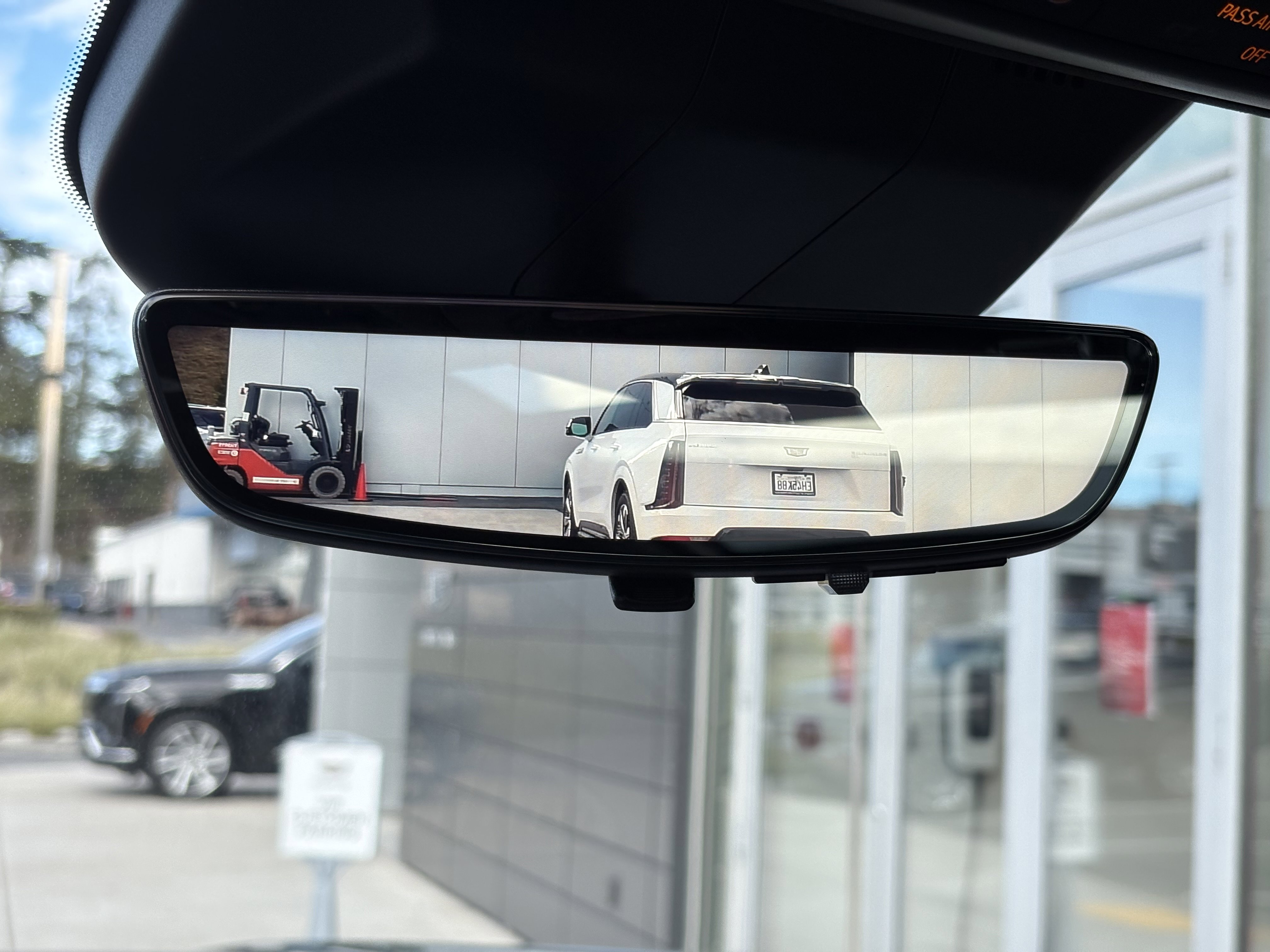 New 2026 Cadillac Escalade Luxury w/ Touring Package image 35