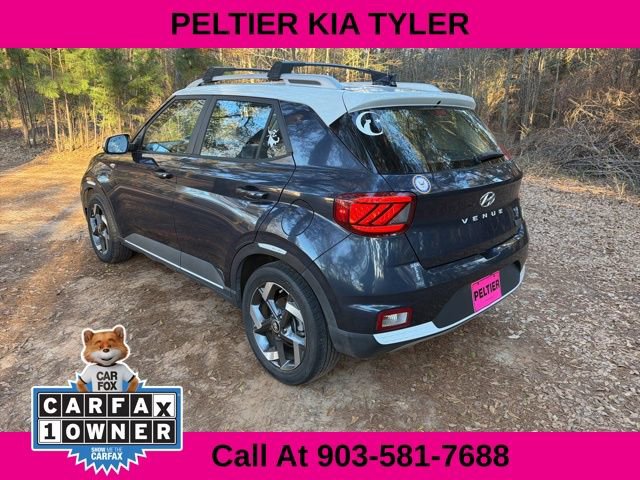 Used 2021 Hyundai Venue image 9