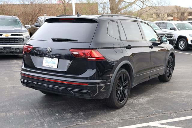 Used 2022 Volkswagen Tiguan SE R-Line FWD image 6
