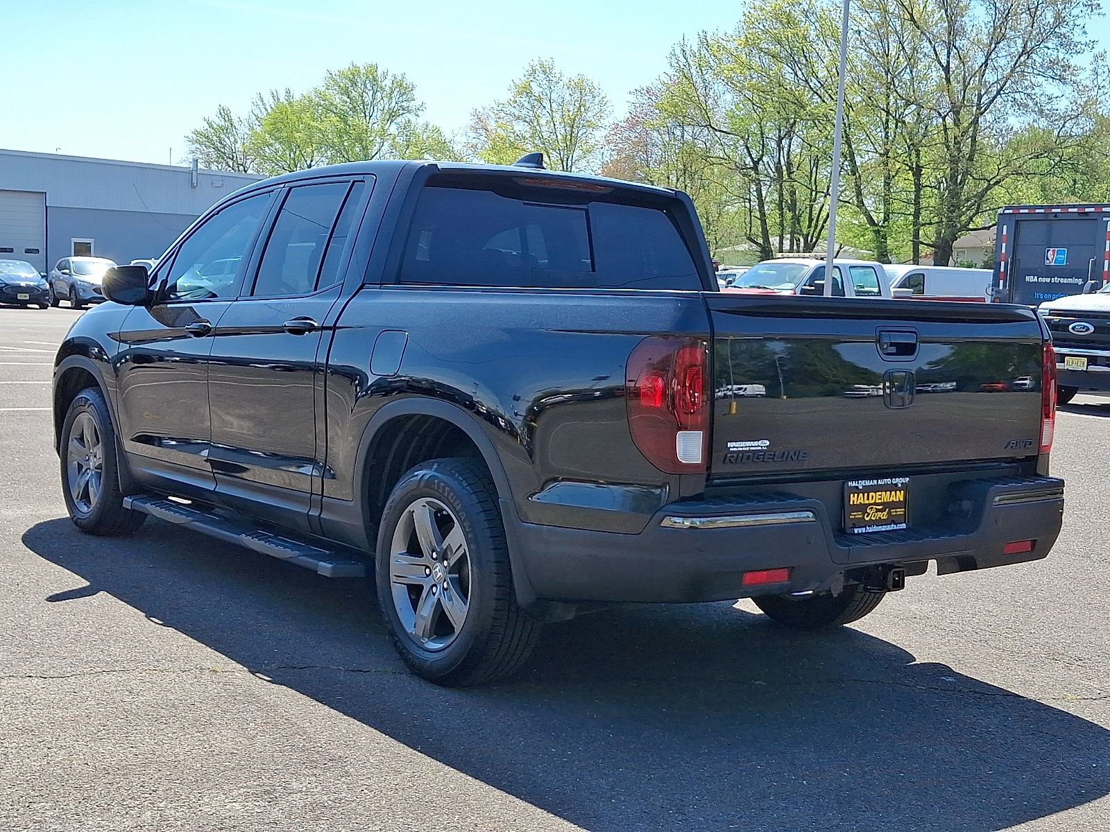 Used 2017 Honda Ridgeline Black Edition image 5