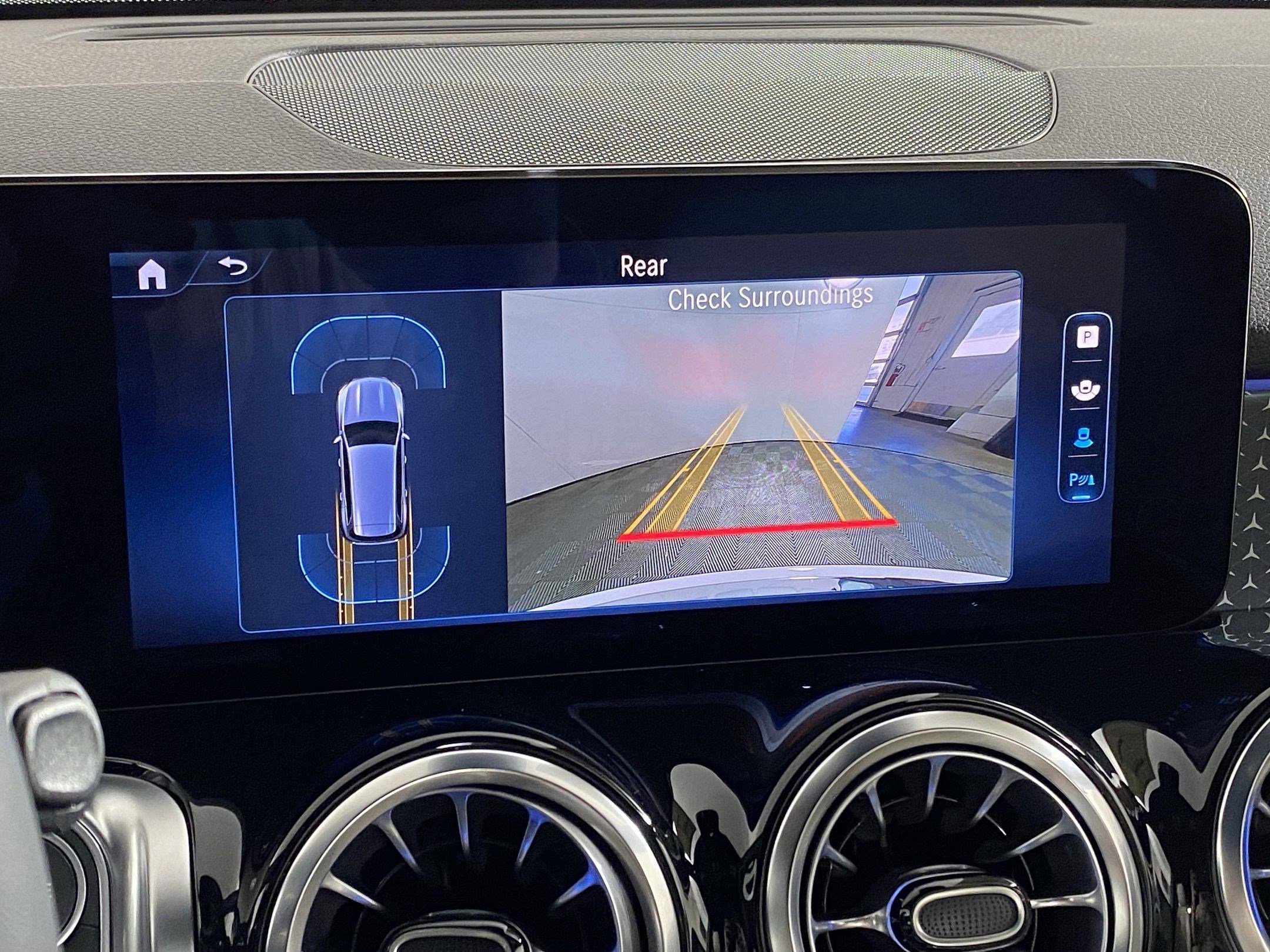 Certified 2025 Mercedes-Benz GLB 250 4MATIC image 26