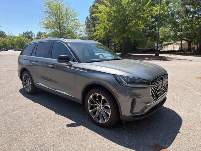 Used 2025 Lincoln Aviator Reserve w/ Luxury Package AWD/4WD image 7