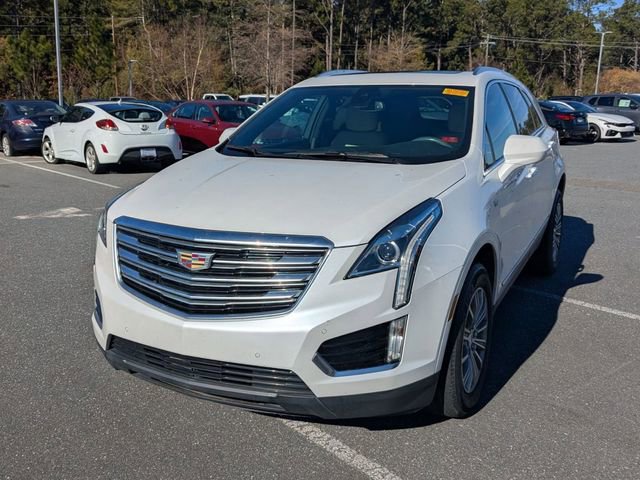 Used 2017 Cadillac XT5 Luxury w/ Driver Awareness Package image 7