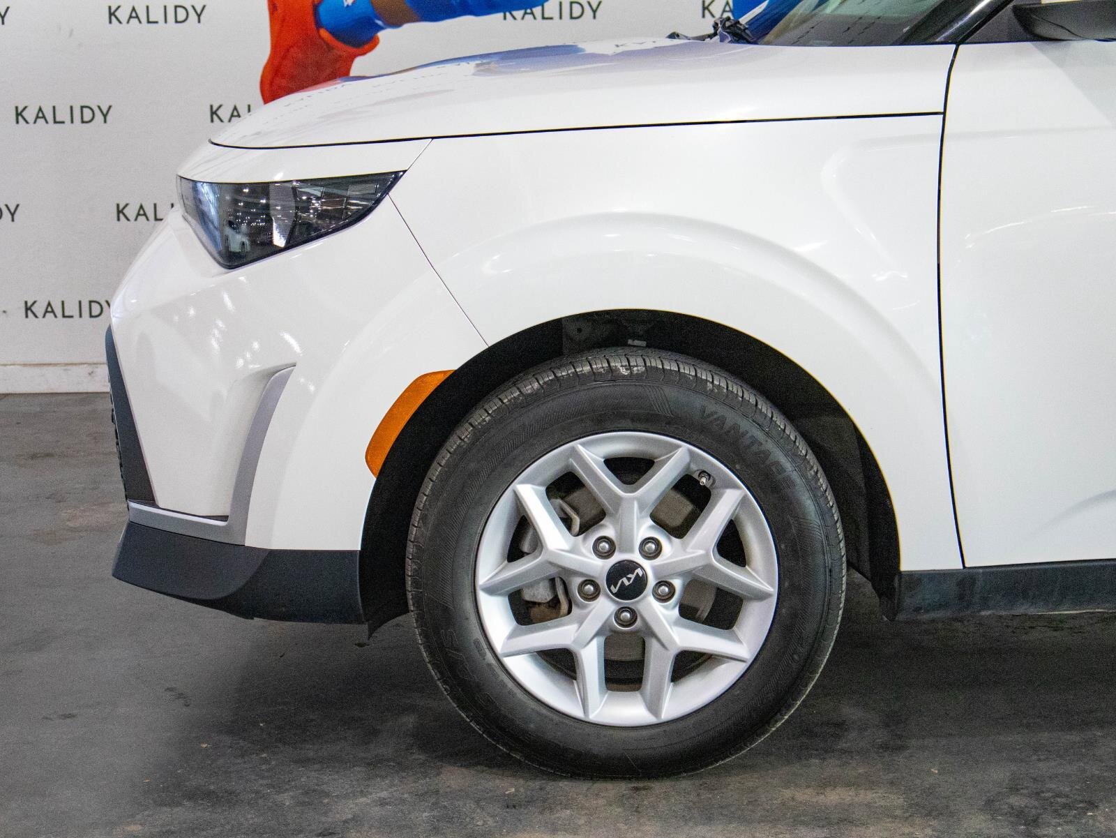 Used 2024 Kia Soul LX w/ Option Group 015 image 15