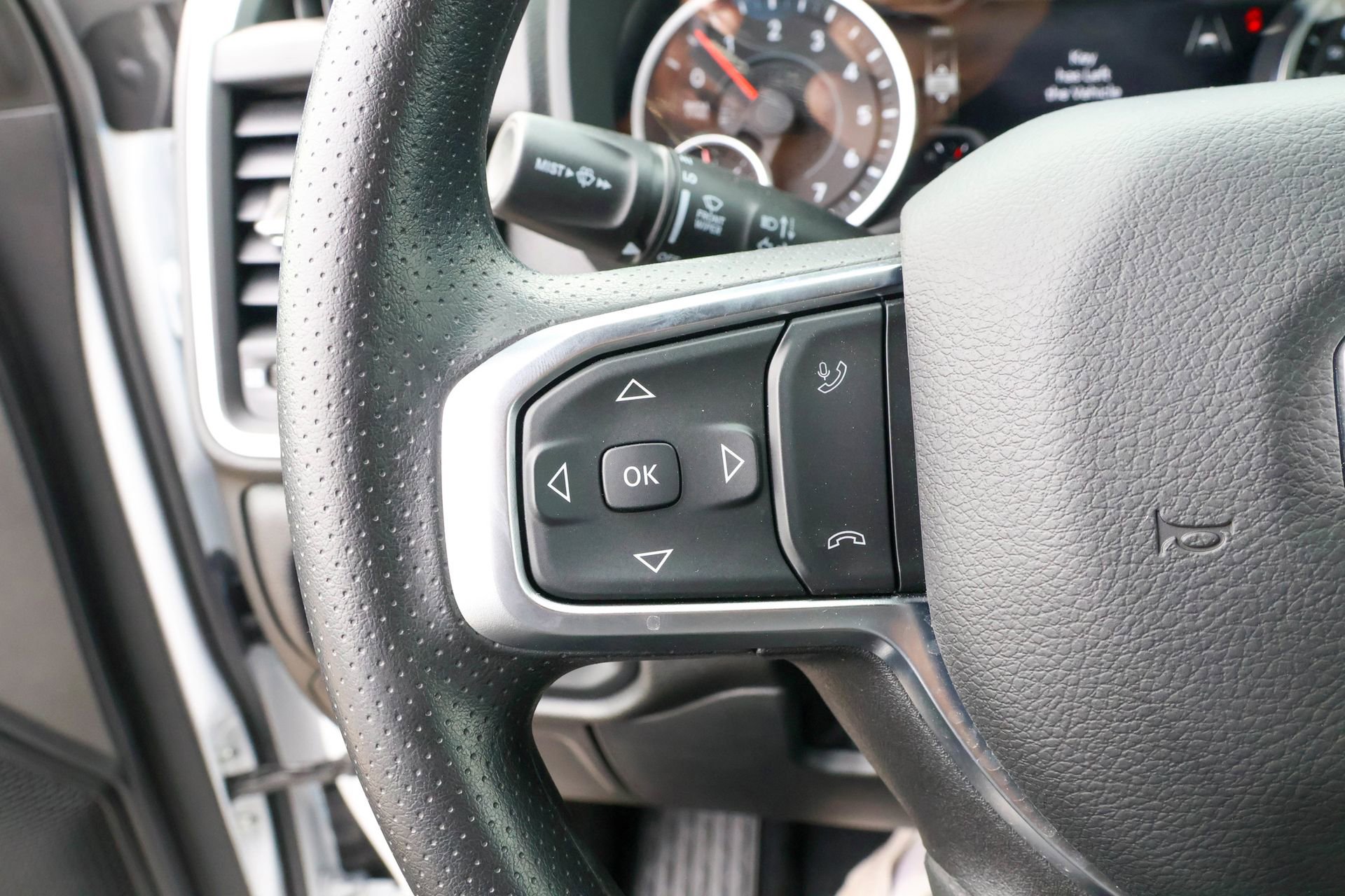 New 2026 RAM 1500 Express image 27