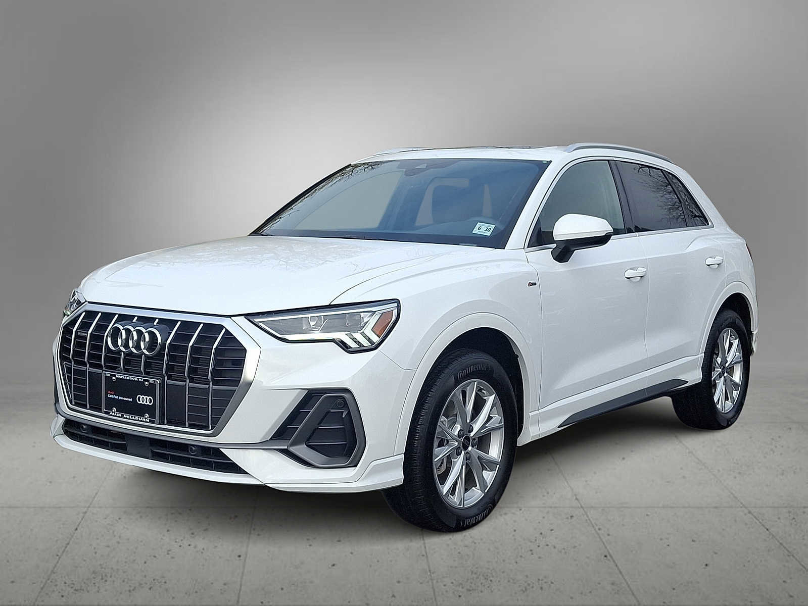 Certified 2025 Audi Q3 2.0T Premium w/ Convenience Package
