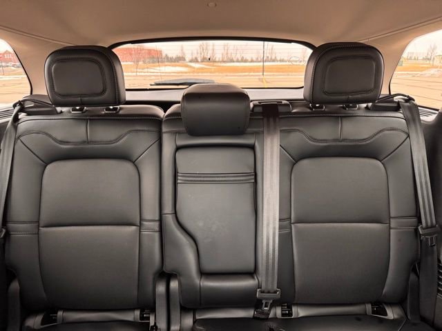 Used 2024 Lincoln Corsair Premiere w/ Equipment Group 101A image 25