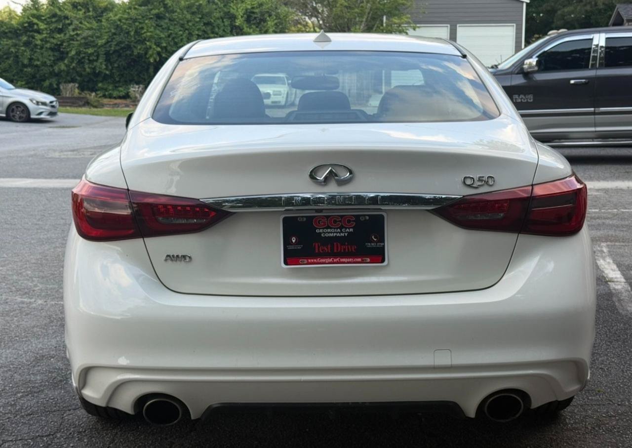 Used 2018 INFINITI Q50 Luxe w/ Essential Package (2.0T Luxe) AWD/4WD image 7