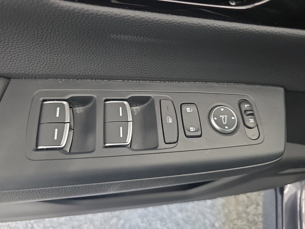 Used 2026 Honda CR-V EX-L image 26