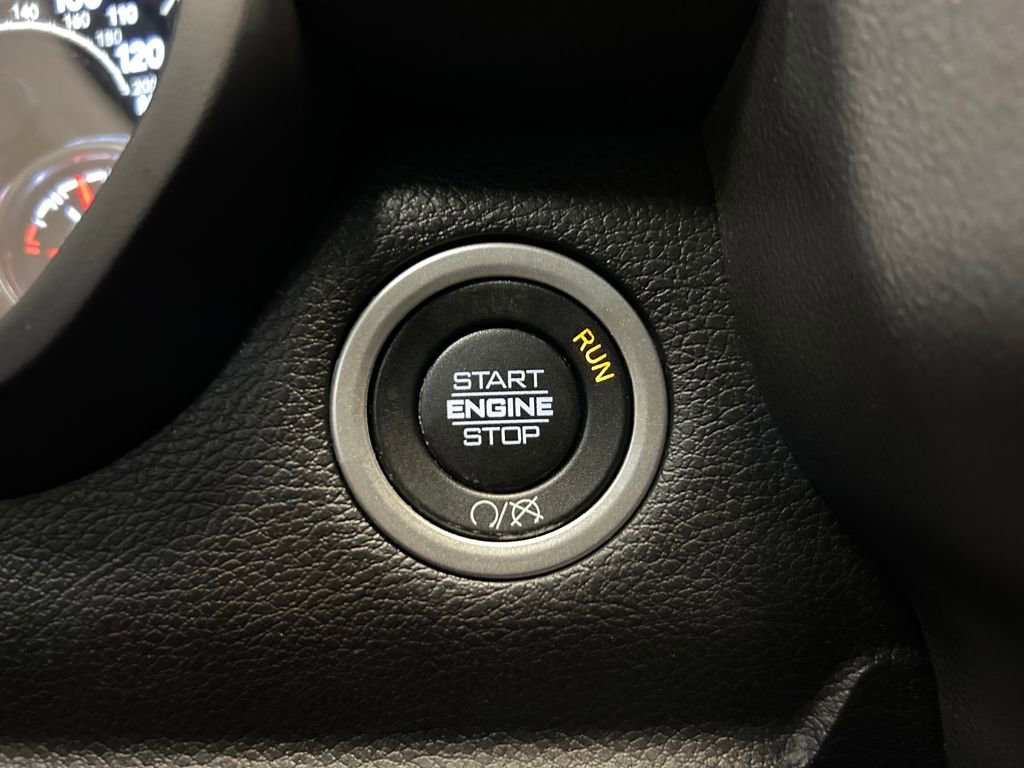 Used 2022 RAM 2500 Big Horn w/ Cold Weather Group image 15