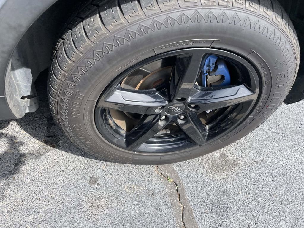 Used 2017 Ford Explorer XLT w/ Equipment Group 202A image 28