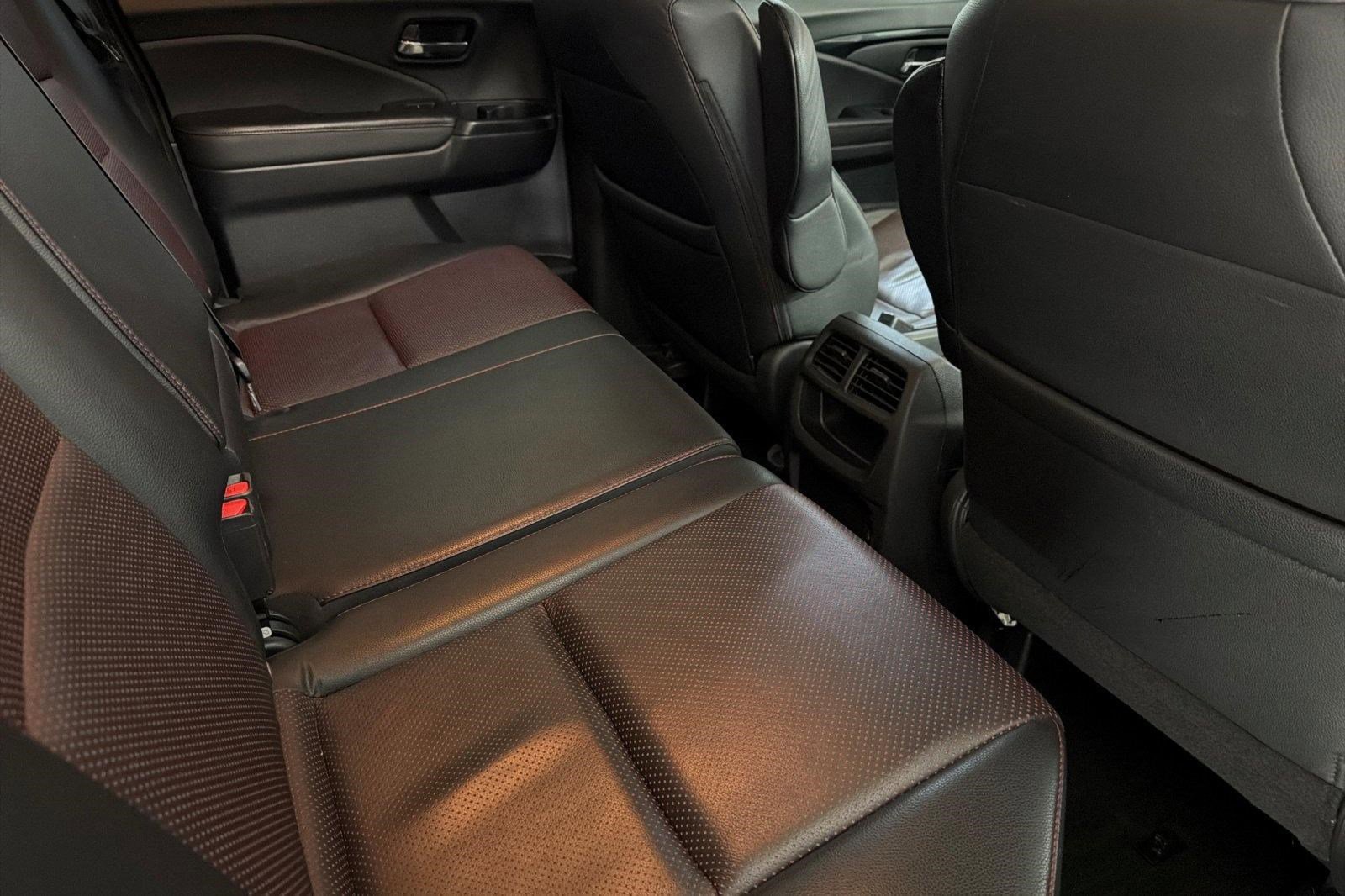 Used 2019 Honda Ridgeline Black Edition image 30