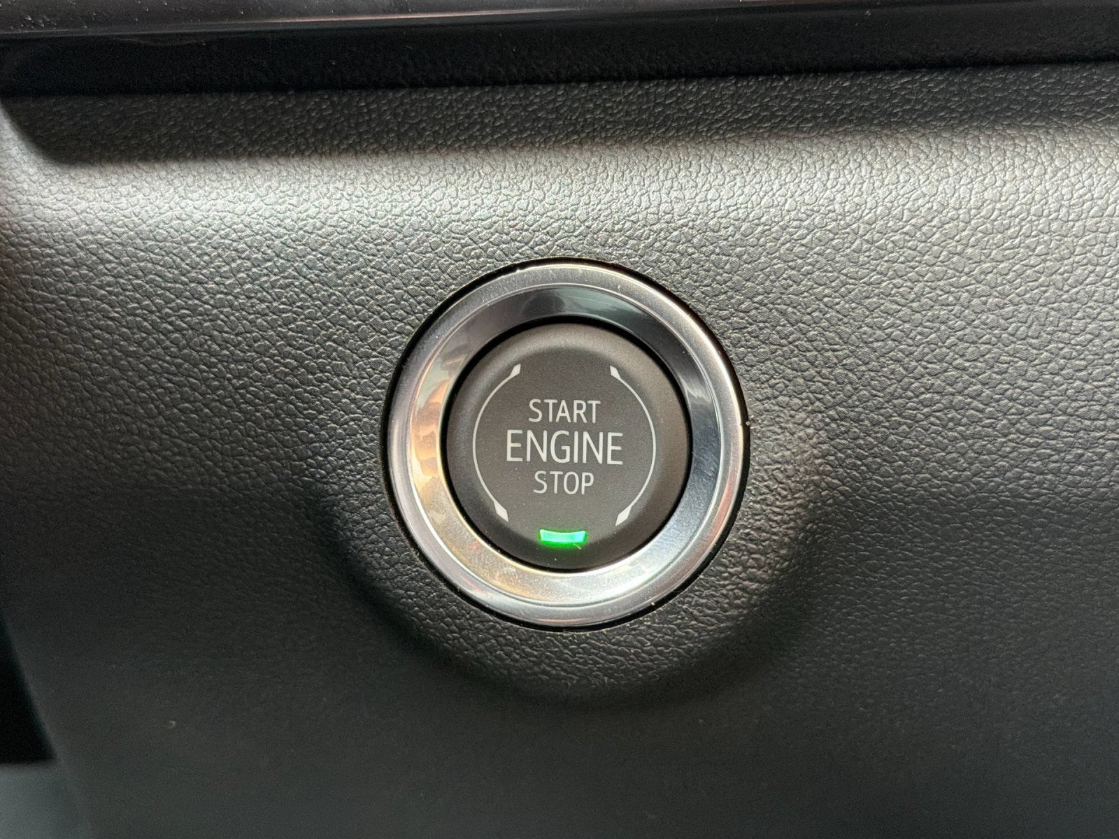 New 2026 GMC Terrain AT4 w/ Technology Package II AWD/4WD image 22